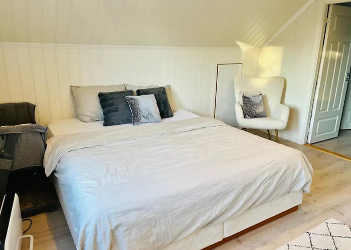 A Beautiful 3-Bedroom Apartment With Stunning Views And Free Parking